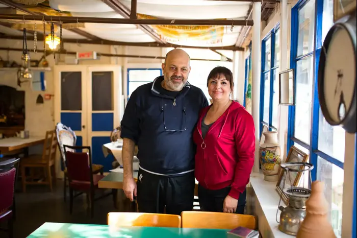 חביב ומינרווה דאוד מסעדת עזבה כפר ראמה (יח"צ , דרור עינב)
