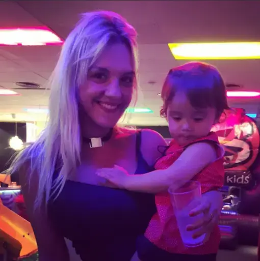 נדיה די צ'לו מ"קטנטנות" (צילום מסך , טוויטר) נדיה די צ'לו מ"קטנטנות" (צילום מסך , טוויטר)