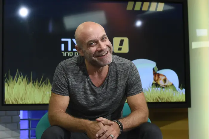 דביר בנדק (ראובן קסטרו) דביר בנדק (ראובן קסטרו)