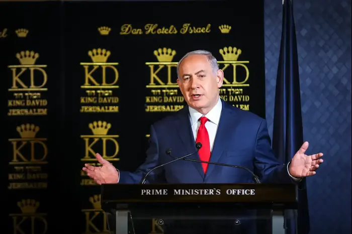 ראש הממשלה נתניהו במהלך ארוחת הצהריים המשותפת עם שגרירי מדינות נאט"ו בישראל בראשות שגריר יוון בישראל, מלון המלך דוד, ירושלים 9 בינואר 2018 (מערכת וואלה! NEWS , נועם מושקוביץ) ראש הממשלה נתניהו במהלך ארוחת הצהריים המשותפת עם שגרירי מדינות נאט"ו בישראל בראשות שגריר יוון בישראל, מלון המלך דוד, ירושלים 9 בינואר 2018 (מערכת וואלה! NEWS , נועם מושקוביץ)