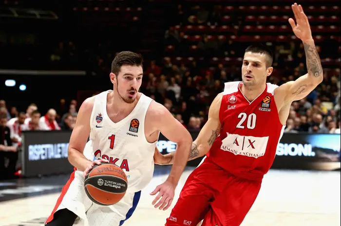 נאנדו דה קולו שחקן צסק"א מוסקבה (GettyImages) נאנדו דה קולו שחקן צסק"א מוסקבה (GettyImages)