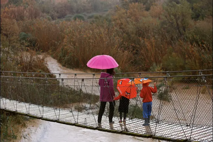 הצפה בנחל בשור ליד קיבוץ צאלים. 2 בינואר 2018 (רויטרס)