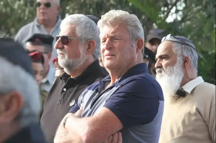 יורם יאיר בהלוויתו של האלוף דורון רובין, 21 בינואר 2018 (שלומי גבאי)