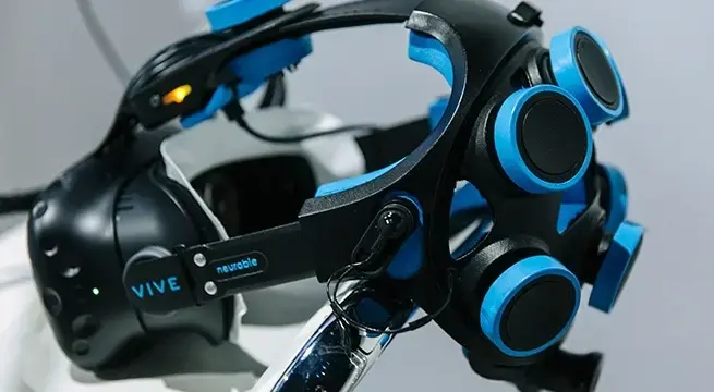 קסדת VR (מערכת וואלה! NEWS , IGN) קסדת VR (מערכת וואלה! NEWS , IGN)