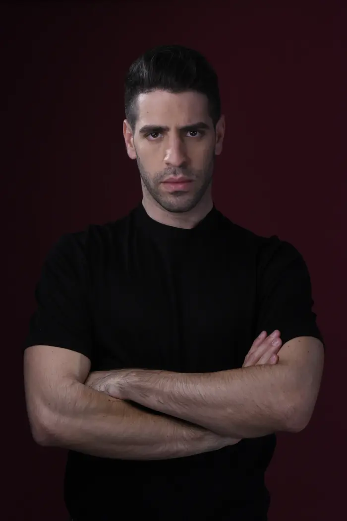 אורי לייזרוביץ' (ראובן קסטרו) אורי לייזרוביץ' (ראובן קסטרו)