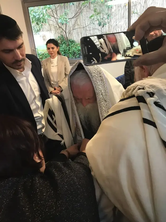 אסתי גינזבורג (תמונות גולשים) אסתי גינזבורג (תמונות גולשים)