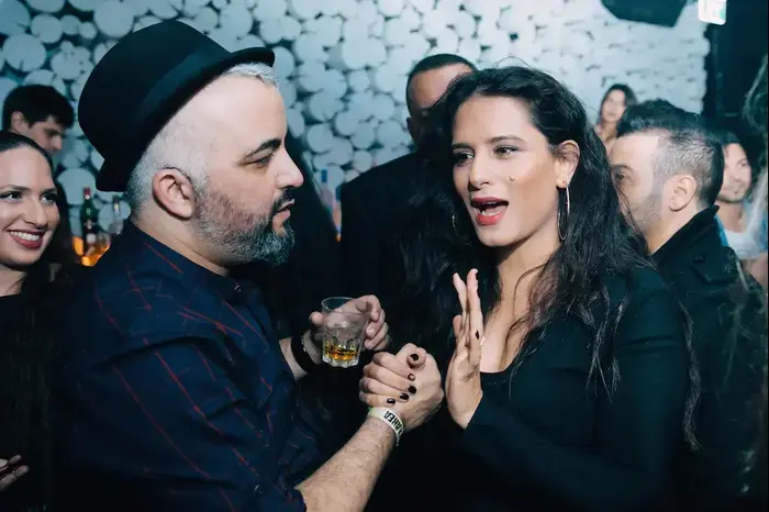 מירי מסיקה (יח"צ , אביב אברג?ל) מירי מסיקה (יח"צ , אביב אברג?ל)