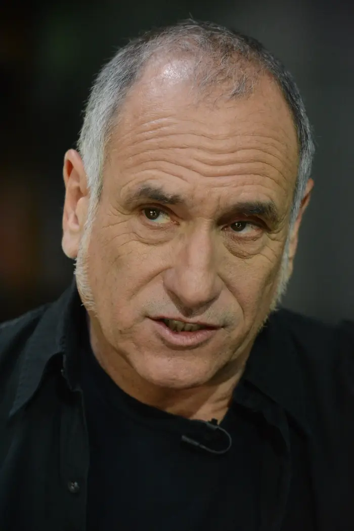 דויד ברוזה (ראובן קסטרו) דויד ברוזה (ראובן קסטרו)
