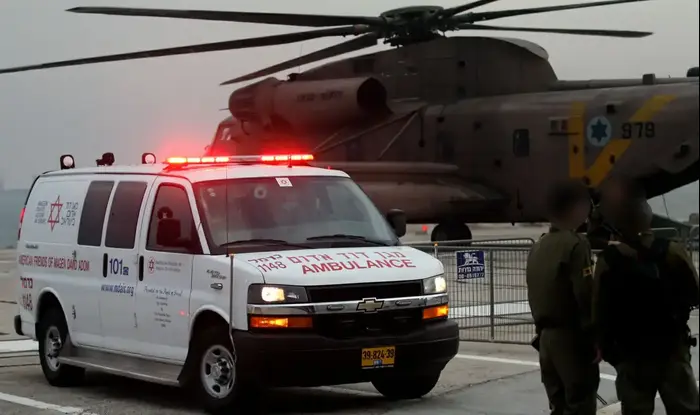 הגעת שני הטייסים שנטשו את מטוסם במהלך התקיפות בסוריה, לבית החולים רמבם, 10 בפברואר 2018 (מערכת וואלה! NEWS , שי וקנין, TPS)