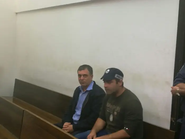 שלמה פילבר, הארכת מעצר בתיק 4000, פרשת בזק, בית משפט השלום, תל אביב, 18 בבפרואר 2018 (מערכת וואלה! NEWS , ללא קרדיט) שלמה פילבר, הארכת מעצר בתיק 4000, פרשת בזק, בית משפט השלום, תל אביב, 18 בבפרואר 2018 (מערכת וואלה! NEWS , ללא קרדיט)
