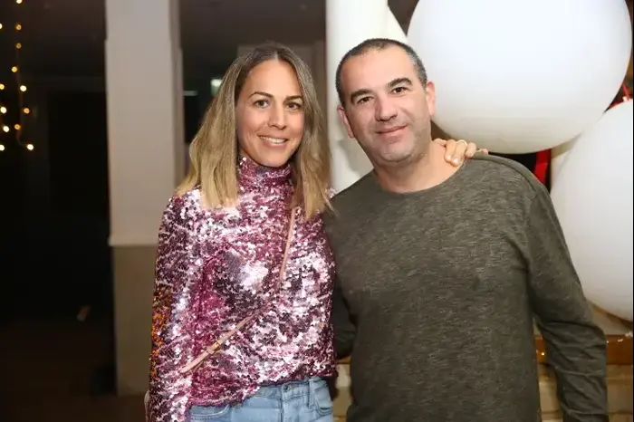פורים שניר טובי וענבל שמלצר (יח"צ , מקור רייבנבך) פורים שניר טובי וענבל שמלצר (יח"צ , מקור רייבנבך)