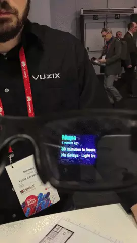 חברת vuzix מייצרת משקפי מציאות רבודה שמגיעים עם עיצוב אלגנטי ותומכים בעוזרת הוירטואלית של אמזון, האלקסה (מערכת וואלה! NEWS , אורן דותן) חברת vuzix מייצרת משקפי מציאות רבודה שמגיעים עם עיצוב אלגנטי ותומכים בעוזרת הוירטואלית של אמזון, האלקסה (מערכת וואלה! NEWS , אורן דותן)