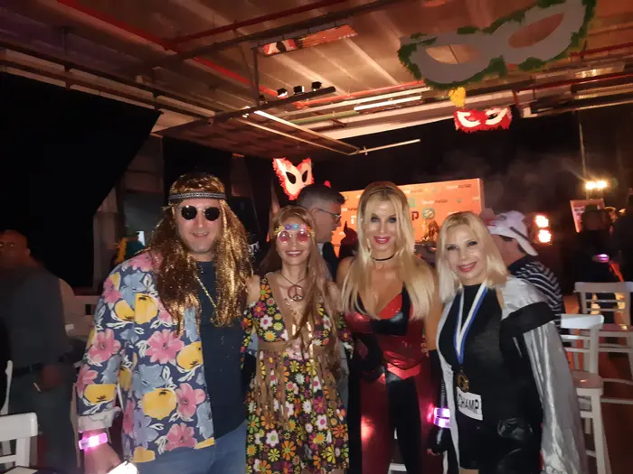 ליאת גרינוולד, עופרה רייף שמלצר, נורית ויוני זלצמן (יח"צ , רונית מטיאס) ליאת גרינוולד, עופרה רייף שמלצר, נורית ויוני זלצמן (יח"צ , רונית מטיאס)
