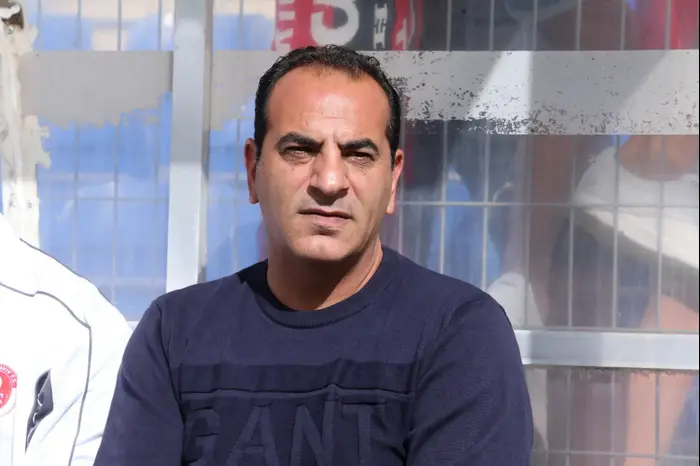 מאמן הפועל תל אביב קובי רפואה (קובי אליהו) מאמן הפועל תל אביב קובי רפואה (קובי אליהו)