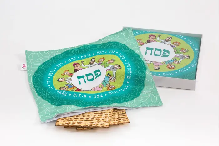 כיסוי למצות של חיננילי (יח"צ , דרור ארצי)