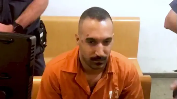 "הוא חולה"- הוארך מעצרו של רום (רומיאו) מרשי בן ה-31 החשוד בתקיפת שני קשישים ושני שוטרים בחיפה (ערן גילווארג)