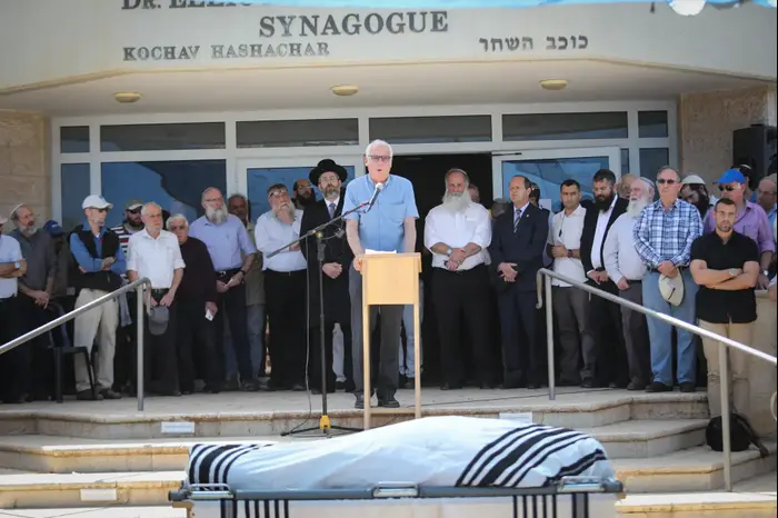 הלווייתו של עדיאל קולמן, הנרצח בפיגוע הדקירה שאירע אתמול סמוך לשער האריות בירושלים 19 במרץ 2018 (מערכת וואלה! NEWS , נועם מושקוביץ)