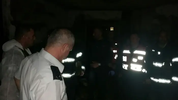 זירת השריפה בבאר שבע, 25 במרץ 2018 (שי מכלוף) זירת השריפה בבאר שבע, 25 במרץ 2018 (שי מכלוף)