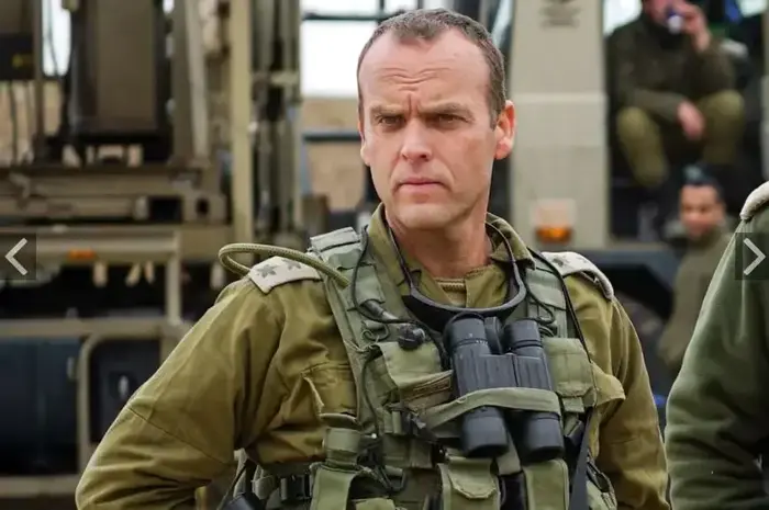 שלומי בינדר (יח"צ , דובר צה"ל) שלומי בינדר (יח"צ , דובר צה"ל)
