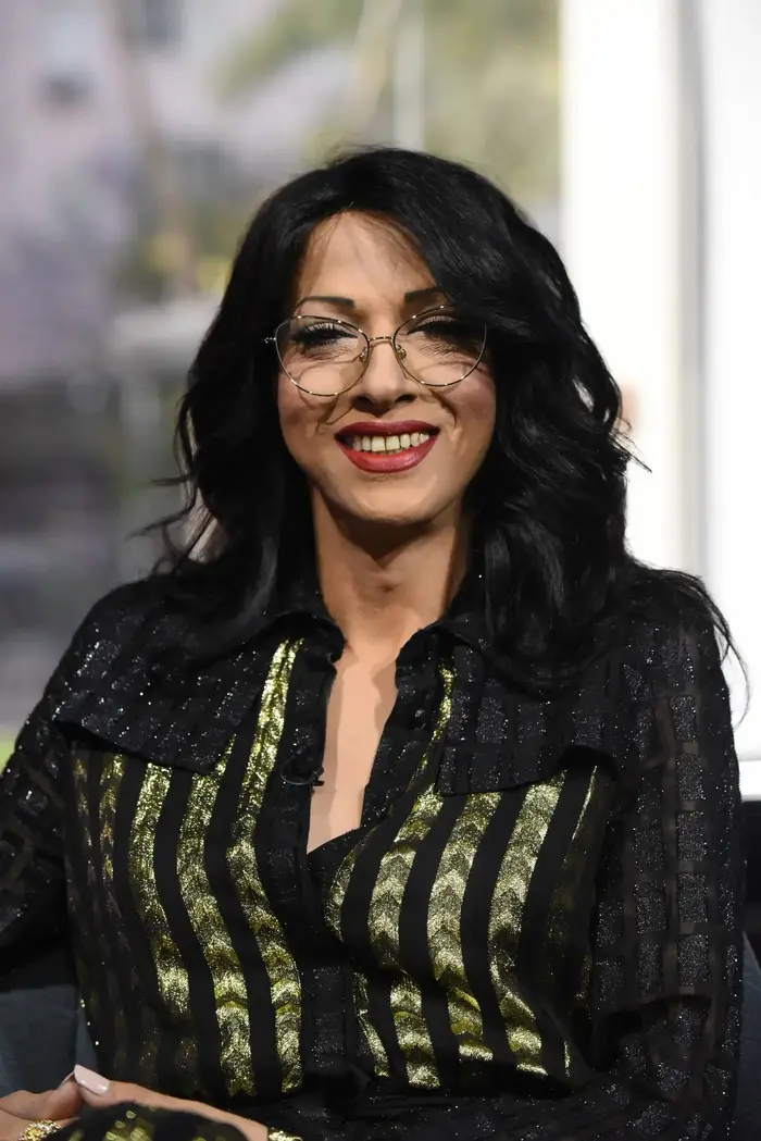 דנה אינטרנשיונל (ראובן קסטרו) דנה אינטרנשיונל (ראובן קסטרו)