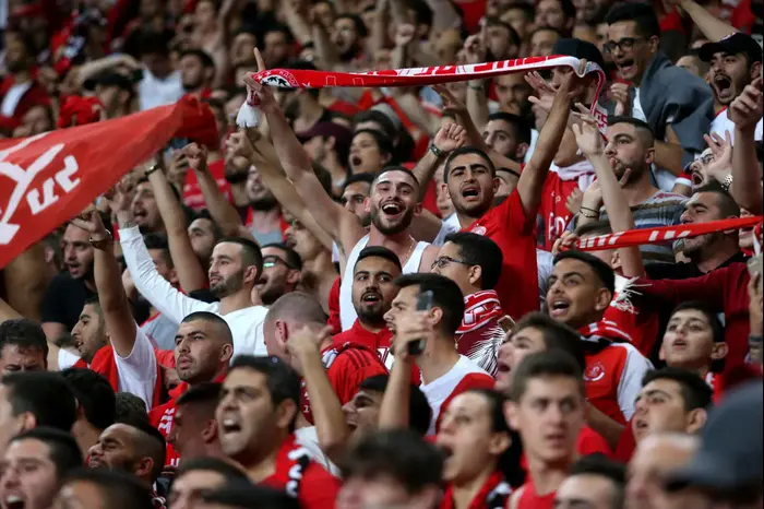 אוהדי הפועל תל אביב (קובי אליהו) אוהדי הפועל תל אביב (קובי אליהו)