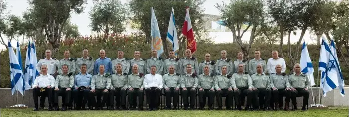 פורום מטכ"ל - יום העצמאות (מערכת וואלה! NEWS , דובר צה"ל) פורום מטכ"ל - יום העצמאות (מערכת וואלה! NEWS , דובר צה"ל)