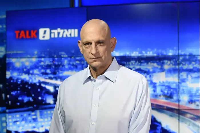 וואלה טוק הראיון המרכזי עם יעקב אילון ואהרון אהרון (ראובן קסטרו) וואלה טוק הראיון המרכזי עם יעקב אילון ואהרון אהרון (ראובן קסטרו)