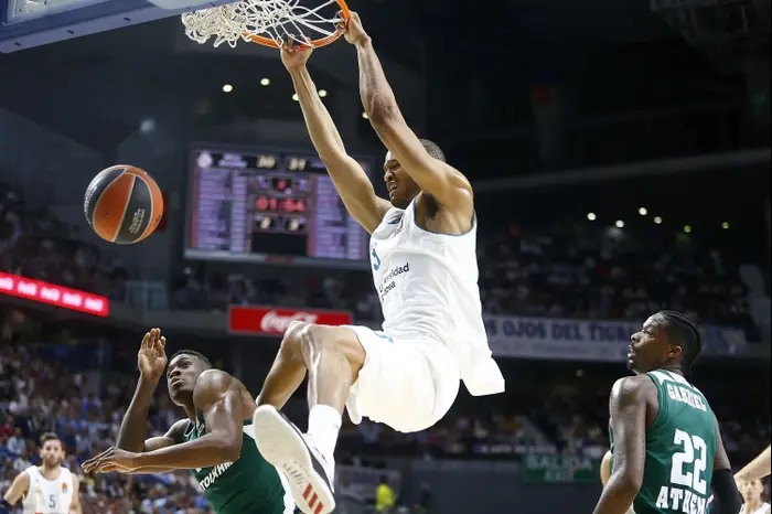 שחקן ריאל מדריד אנתוני ראנדולף (GettyImages) שחקן ריאל מדריד אנתוני ראנדולף (GettyImages)