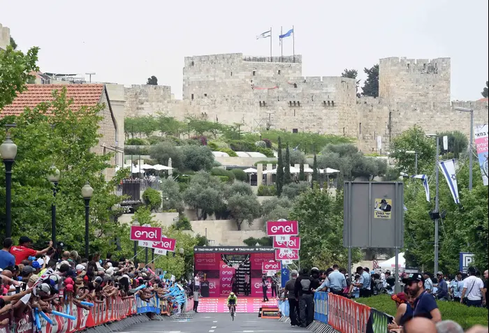 ג'ירו ד'איטליה ישראל (ברני ארדוב) ג'ירו ד'איטליה ישראל (ברני ארדוב)
