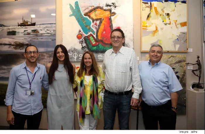 אריק פינטו עודד ערן שרי אריסון אפרת פלד ויובל לבנת (יח"צ , סיון פרג)