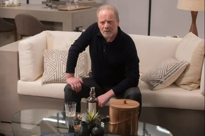 ווסטוורלד עונה 2 פרק 4, פיטר מולאן (יח"צ , HBO) ווסטוורלד עונה 2 פרק 4, פיטר מולאן (יח"צ , HBO)