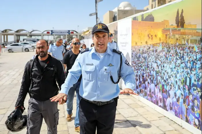 מפקד מחוז ירושלים ניצב יורם הלוי בירושלים, 18 במאי 2018 (נועם מושקוביץ) מפקד מחוז ירושלים ניצב יורם הלוי בירושלים, 18 במאי 2018 (נועם מושקוביץ)