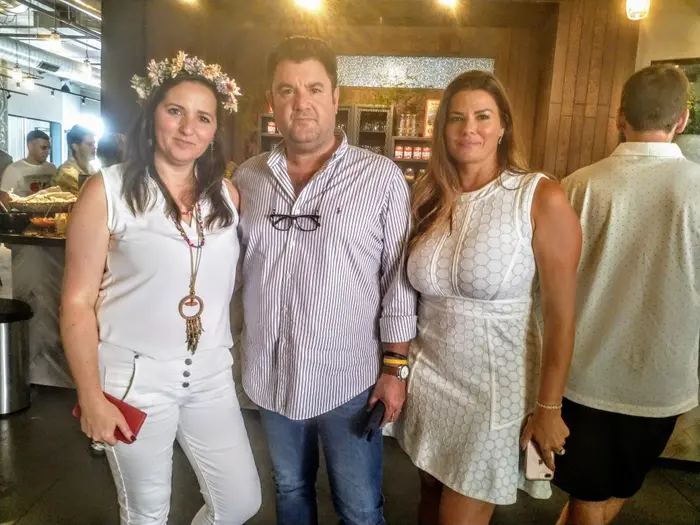 לין חגג', שרון למברגר, שרון לן (יח"צ , רונית מטיאס) לין חגג', שרון למברגר, שרון לן (יח"צ , רונית מטיאס)
