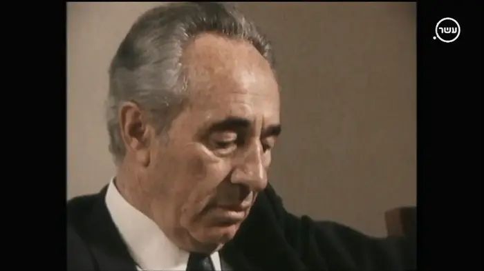 הקברניטים שמעון פרס רביב דרוקר (צילום מסך)