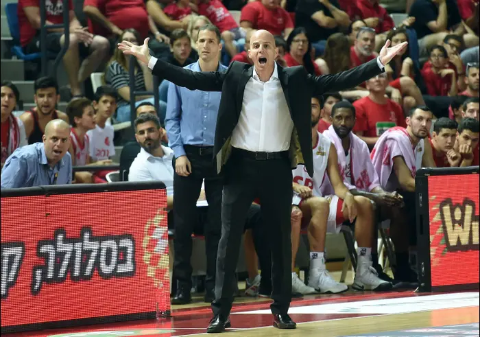 מאמן הפועל תל אביב דני פרנקו (ברני ארדוב) מאמן הפועל תל אביב דני פרנקו (ברני ארדוב)