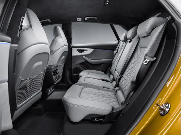 AUDI Q8 (אתר יצרן , יצרן)