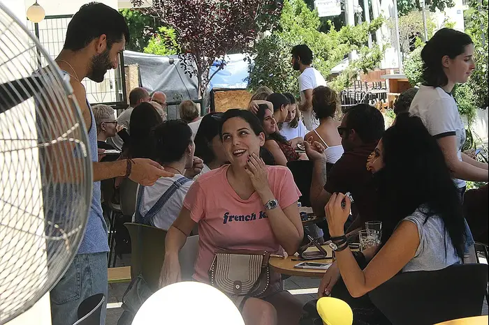 סיון קליין (ניר פקין) סיון קליין (ניר פקין)