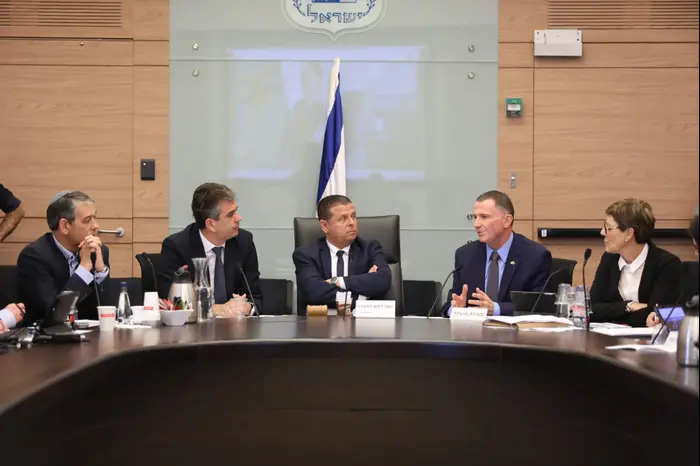 ועדת הכלכלה 2 ביולי 2018 (יח"צ , דוברות הכנסת) ועדת הכלכלה 2 ביולי 2018 (יח"צ , דוברות הכנסת)