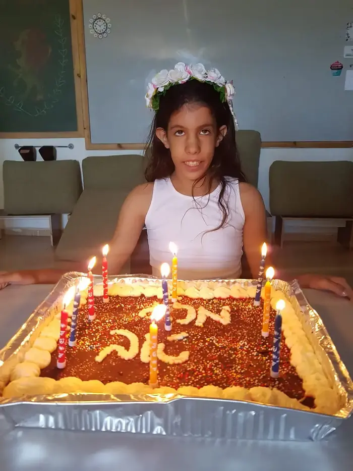 אור עוז שסובלת ממחלת ניוון שרירים חשוכת מרפא (מערכת וואלה! NEWS , באדיבות המשפחה) אור עוז שסובלת ממחלת ניוון שרירים חשוכת מרפא (מערכת וואלה! NEWS , באדיבות המשפחה)