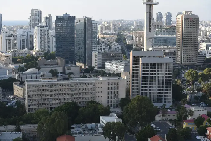 נדל"ן בניינים שרונה הקריה תל אביב (ראובן קסטרו) נדל"ן בניינים שרונה הקריה תל אביב (ראובן קסטרו)