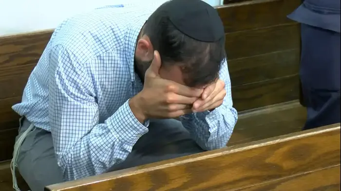 חשד לשיבוש חקירה - מעצרו של אלי בר זכאי החשוד בהריגת אילון שלו-אמסלם הוארך ב-6 ימים (רויטרס) חשד לשיבוש חקירה - מעצרו של אלי בר זכאי החשוד בהריגת אילון שלו-אמסלם הוארך ב-6 ימים (רויטרס)