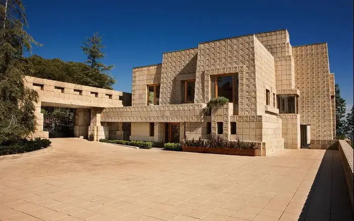 בית אניס פרנק לויד רייט (יח"צ) בית אניס פרנק לויד רייט (יח"צ)