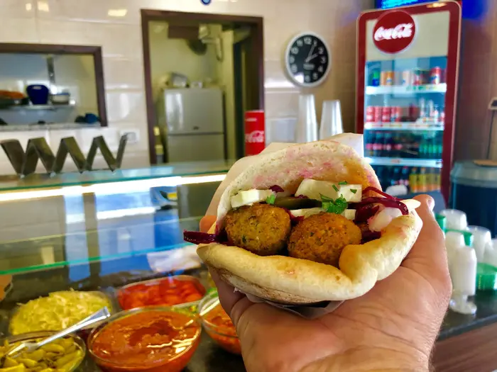 פלאפל אלעיין (קובי רובין)