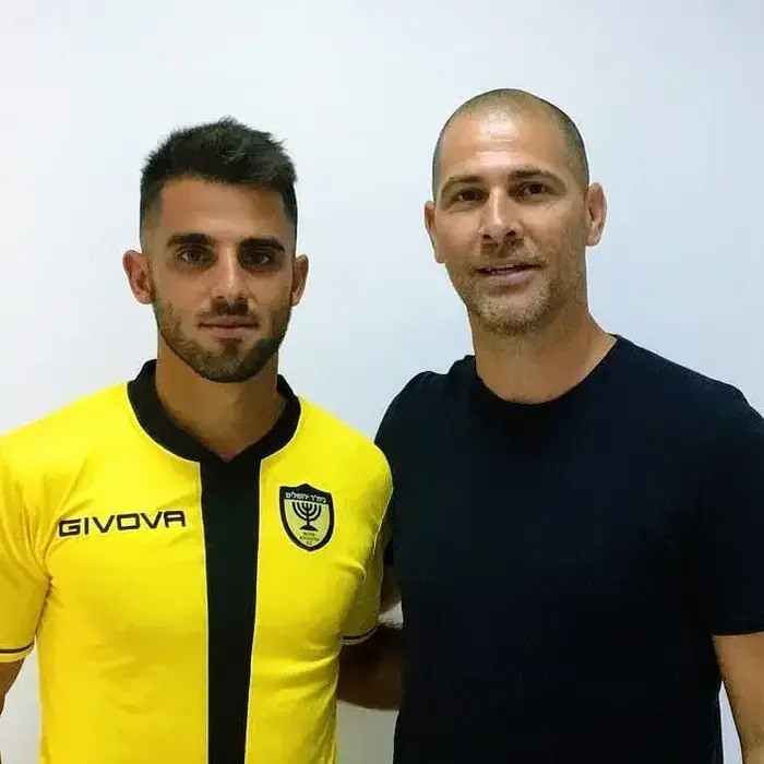 אפונסו טיירה עם אבי נמני (יח"צ)