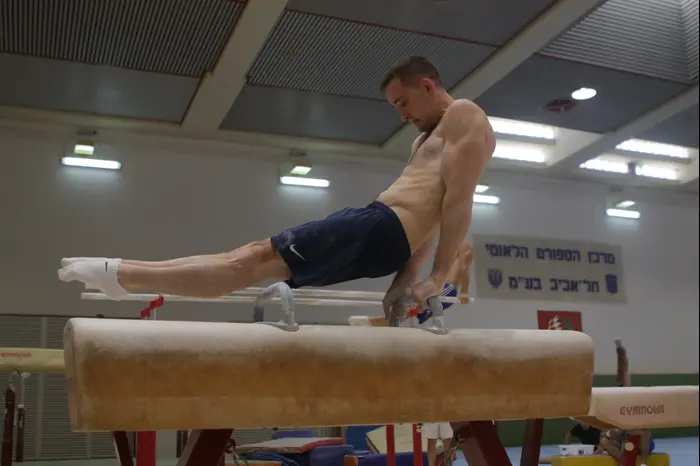 ארטיום דולוגפיאט אימון (יוסי ציפקיס)