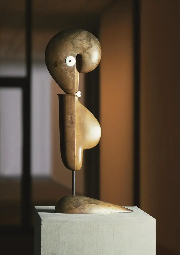 יצירה של אוסקר שלמר (אתר רשמי , . Bauhaus-Archiv Berlin) יצירה של אוסקר שלמר (אתר רשמי , . Bauhaus-Archiv Berlin)