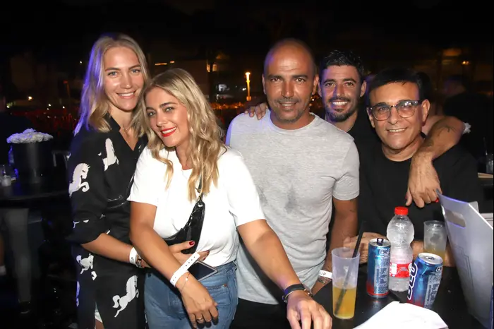 ג'ני צרוואני, רוני מאנה, חיים רביבו (יח"צ , אור גפן) ג'ני צרוואני, רוני מאנה, חיים רביבו (יח"צ , אור גפן)