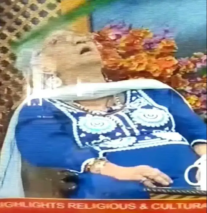 אשה מתה בשידור חי בהודו (אתר רשמי) אשה מתה בשידור חי בהודו (אתר רשמי)