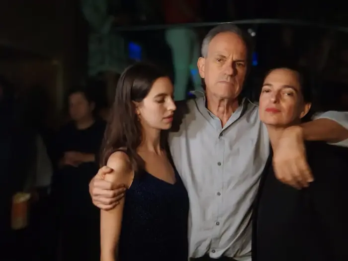 אבי נשר, איריס נשר ותום נשר בהקרנת הסרט "סיפור אחר" (אבי כהן) אבי נשר, איריס נשר ותום נשר בהקרנת הסרט "סיפור אחר" (אבי כהן)