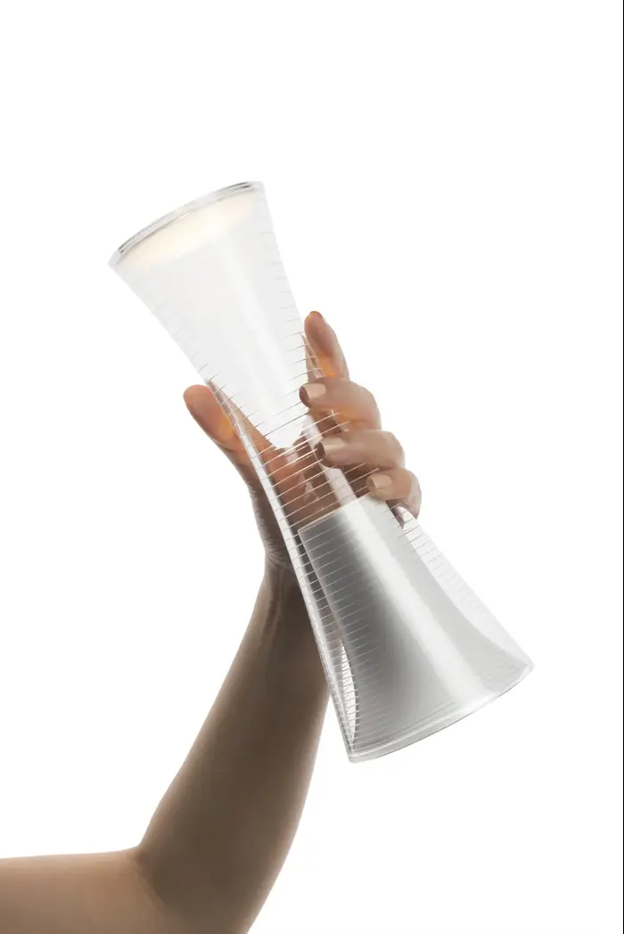 מנורת Come together של Artemide (יח"צ , קמחי תאורה) מנורת Come together של Artemide (יח"צ , קמחי תאורה)